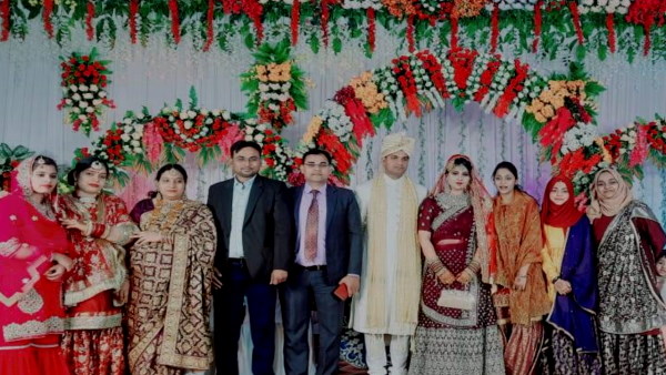 पिता की 2016 में मौत हो गई