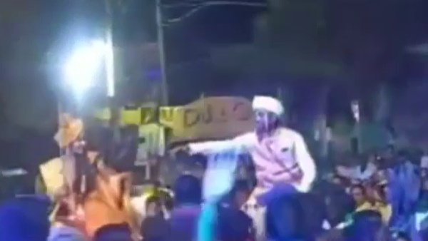 शादी के जरिए संदेश दिया