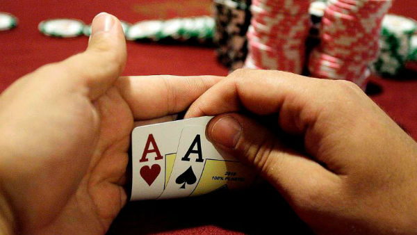 'हफ्ते में 4 से 5 बार कसीनो जाकर जुआ खेलने लगी'