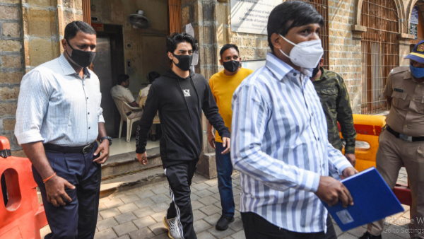 स्पेशल कोर्ट ने भी एनसीबी के दावों पर उठाए थे सवाल स्पेशल कोर्ट ने भी एनसीबी के दावों पर उठाए थे सवाल