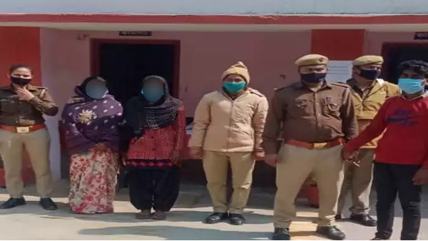 5 साल से लूट रहा था बेटी की अस्मत