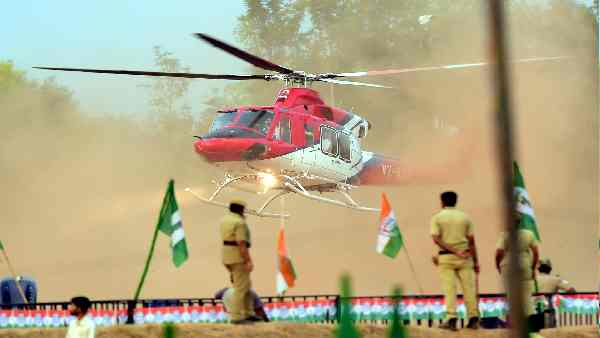 अभी यूपी में 6 चरणों का चुनाव है बाकी अभी यूपी में 6 चरणों का चुनाव है बाकी