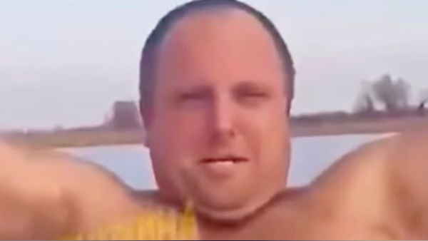 पत्‍नी के लाख मना करने पर भी नहीं माना 