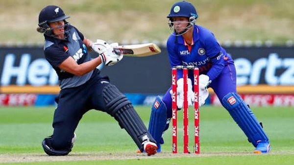 जेमिमा को हुआ नुकसान, तो शैफाली को मिला पहला करार जेमिमा को हुआ नुकसान, तो शैफाली को मिला पहला करार