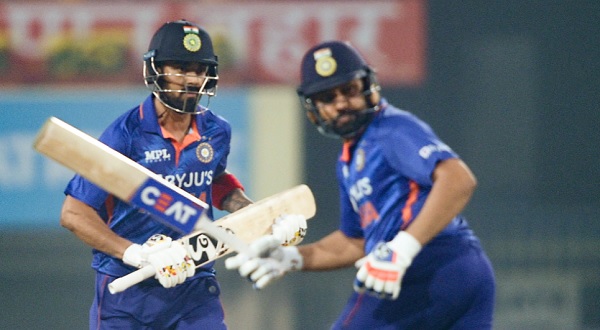 तिकड़ी को आउट करने का क्या प्लान बनाया था-