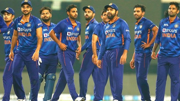 6 हफ्तों के लिये मैदान से बाहर हुए दीपक चाहर