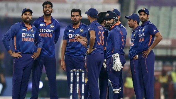 एक गेंद फेंकने पर मिल रहे हैं 3.43 लाख