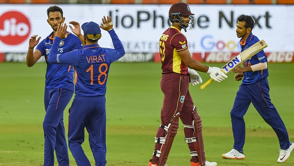 कृष्णा ने खत्म किया पावरप्ले में विकेट न मिलने का सूखा