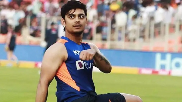 चेज के हाथों की कठपुतली बने ईशान किशन