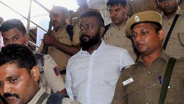 'जैकलीन और मेरे रिश्ते में बहुत प्यार है...'