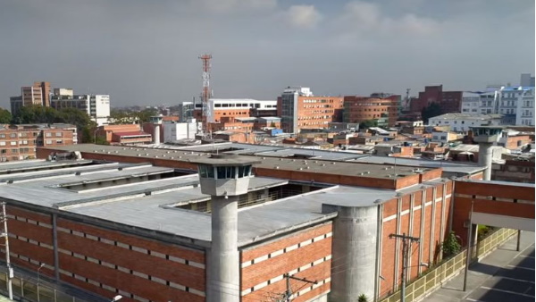 डर की वजह से पुलिस भी नहीं जाती अंदर डर की वजह से पुलिस भी नहीं जाती अंदर