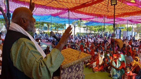  3 जनवरी से जारी है किसानों का धरना