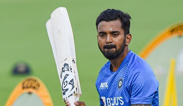 किसकी गलती से रन आउट हुए केएल राहुल