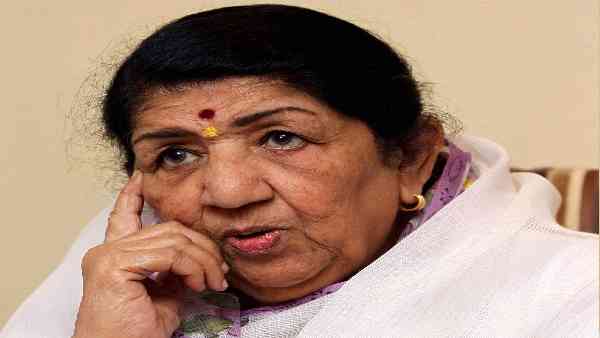 एक किताब में पाकिस्तान में लताजी की लोकप्रियता का जिक्र 