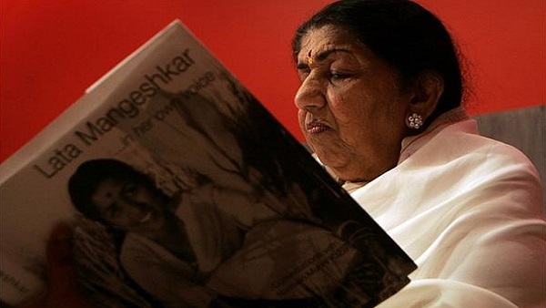 1949 में पहली बार चमका लता का सितारा