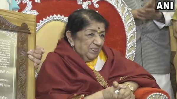 सुर कोकिला लता 'दीदी' की फिर बिगड़ी तबीयत 