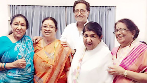 लता मंगेशकर की बहनें भी हैं सिंगर