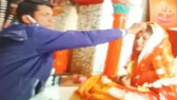 चंडी मेले में हुई मुलाकात प्यार में बदली