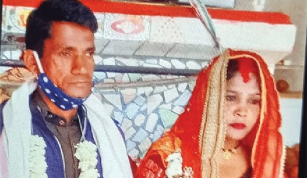 41 साल के शख्स को फंसाया