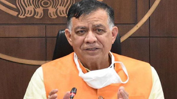 महाराजपुर में सतीश महाना कन्नौज में असीम अरुण पर दांव 