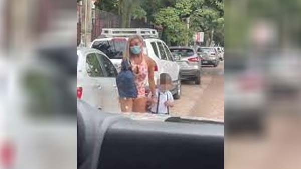 वीडियो वायरल होने के बाद ट्रोल हुईं वैनेसा वीडियो वायरल होने के बाद ट्रोल हुईं वैनेसा