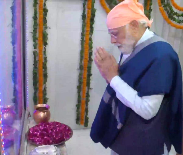 बनारस में भी बड़ा समारोह