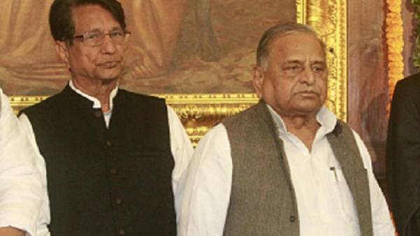 मुलायम सिंह और अजीत सिंह में जंग मुलायम सिंह और अजीत सिंह में जंग