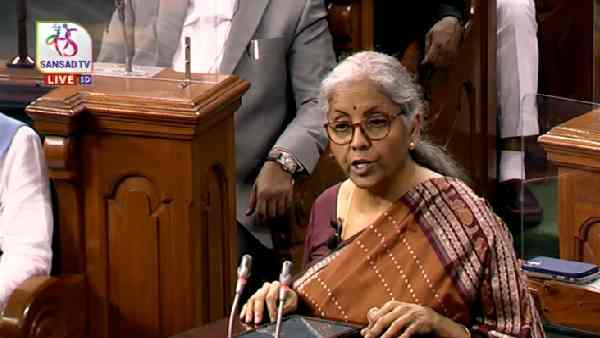 Budget 2022:Under PM eVidya, the Finance Minister has proposed to expand the One Class, One TV Channel program from the existing 12 to 200 TV channels Budget 2022:Under PM eVidya, the Finance Minister has proposed to expand the One Class, One TV Channel program from the existing 12 to 200 TV channels