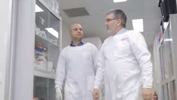 कौन थे डॉ लुकमान जुबैर?