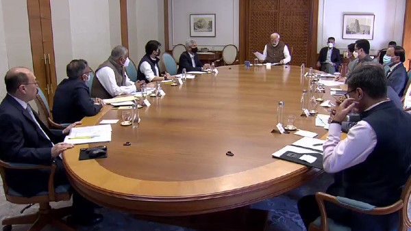 चीन, अमेरिका जैसे देशों से भी भारत जल्दी में लोगों को ला रहा है वापस चीन, अमेरिका जैसे देशों से भी भारत जल्दी में लोगों को ला रहा है वापस