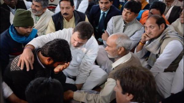 राहुल गांधी ने किया शहीदों को याद राहुल गांधी ने किया शहीदों को याद