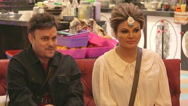 रितेश की पूर्व पत्नी ने राखी-रितेश की शादी पर उठाए सवाल