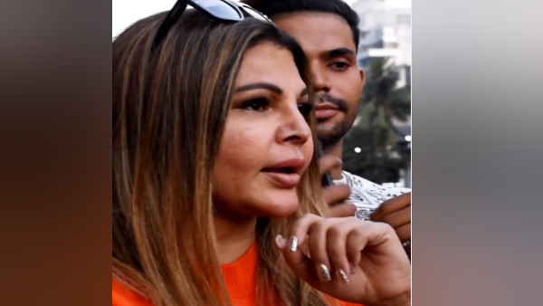 आप लोग कर रहे हैं उस पर शर्म आनी चाहिए 