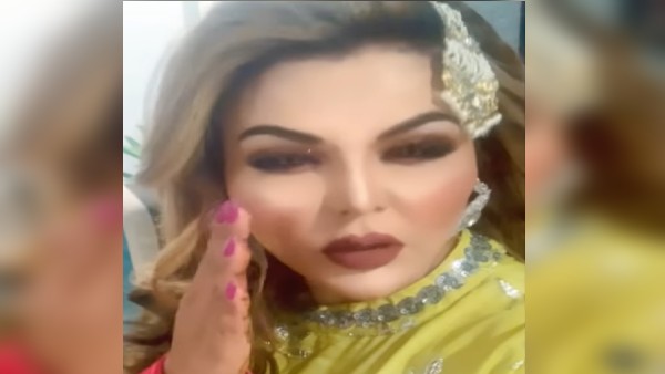 'ऐसा कान के नीचे तमाचा दूंगी ना मैं' 'ऐसा कान के नीचे तमाचा दूंगी ना मैं'