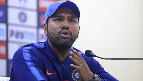 रोहित की इस चाल से खुश नहीं हैं गावस्कर