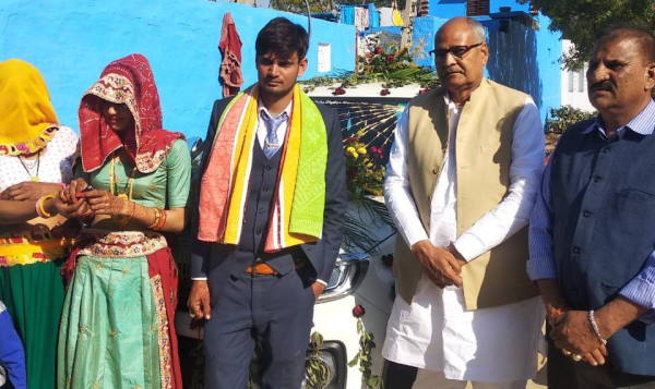  पूरे जिले में चर्चा का विषय