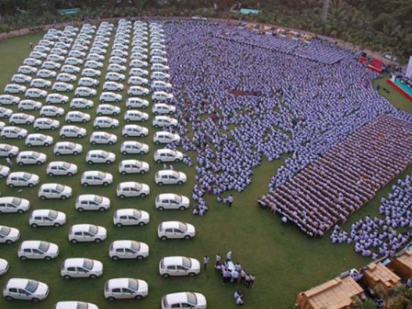 ऐसे बनाई दुनिया की सबसे बड़ी डायमंड कंपनी