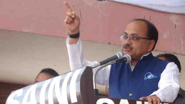 इतनी संपत्ति के मालिक है सिद्धार्थ नाथ सिंह