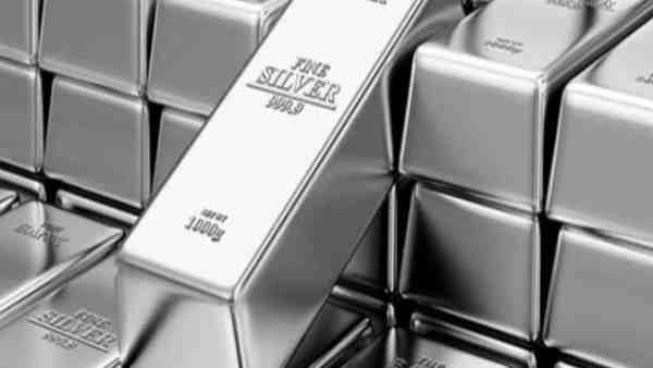 8.5 करोड़ रुपए सीज की गई चांदी 8.5 करोड़ रुपए सीज की गई चांदी