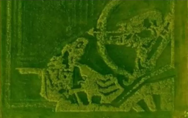 आधा किमी ऊपर से भी दिख जाएगी आधा किमी ऊपर से भी दिख जाएगी