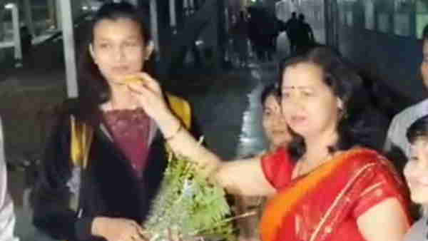 भारतीय दूतावास के जरिये नहीं मिल पर रही सही जानकारी भारतीय दूतावास के जरिये नहीं मिल पर रही सही जानकारी