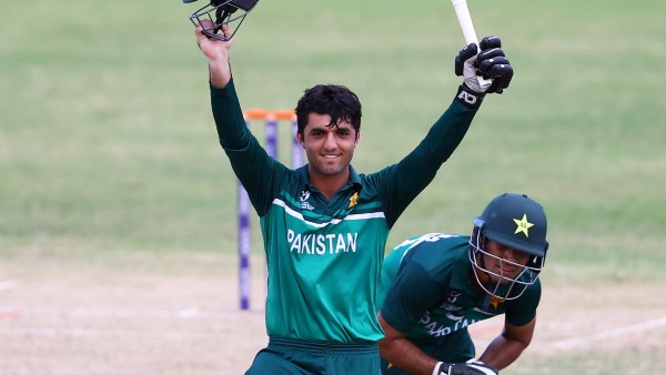 कासिम अकरम ने ठोंका विस्फोटक शतक कासिम अकरम ने ठोंका विस्फोटक शतक