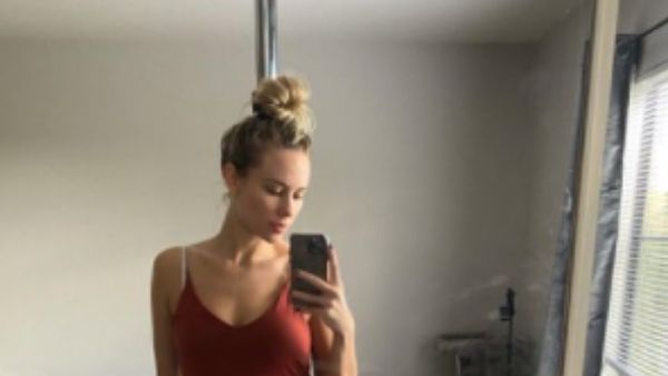 'सेक्स को दबा रहा था धर्म'