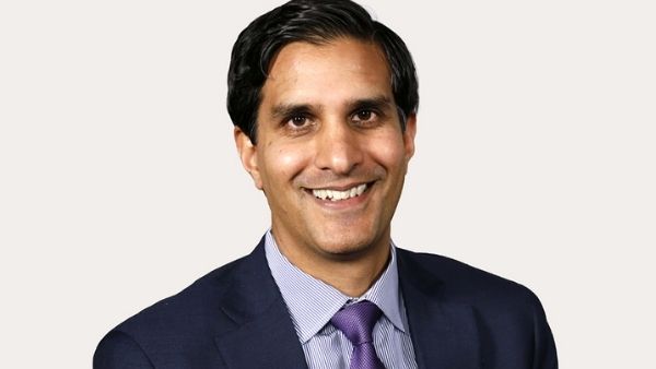 अमेरिकी अधिकारी की धमकी पर सवाल अमेरिकी अधिकारी की धमकी पर सवाल