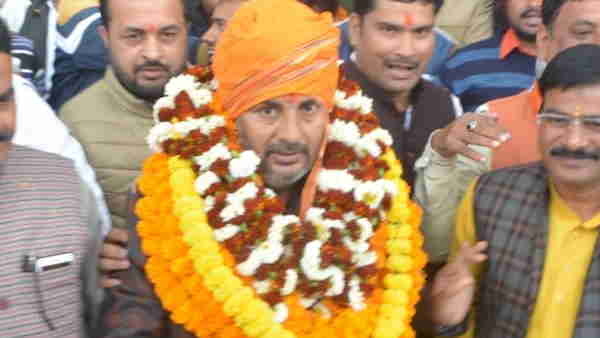 पांच साल में हुआ एक करोड़ का इजाफा पांच साल में हुआ एक करोड़ का इजाफा