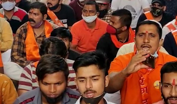 muslim girl hijab surat school, VHP protest