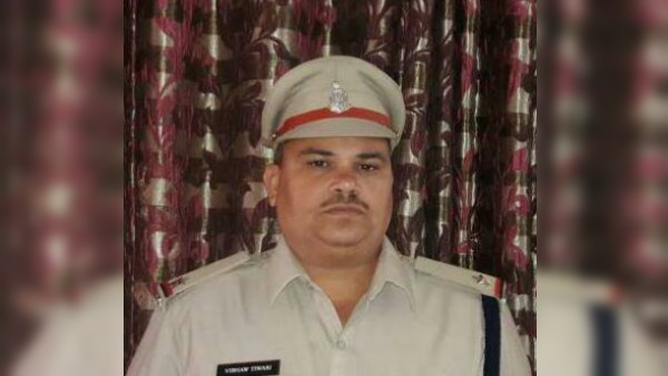 कौन हैं एएसआई विभव तिवारी?