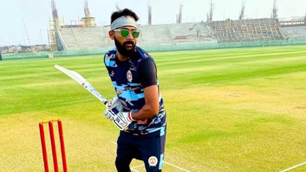 दुखी थे, पर मैदान पर उतरे