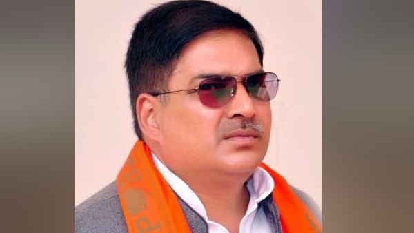 योगी कैबिनेट में ये मंत्री है सबसे अमीर 