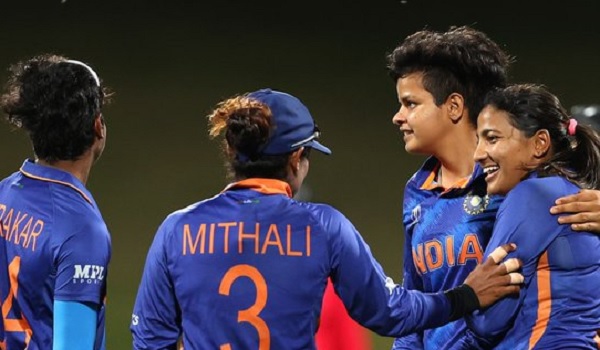 ICC Women World Cup: India beat Bangladesh by 110 runs, hope for semifinal maintains ICC Women World Cup: India beat Bangladesh by 110 runs, hope for semifinal maintains